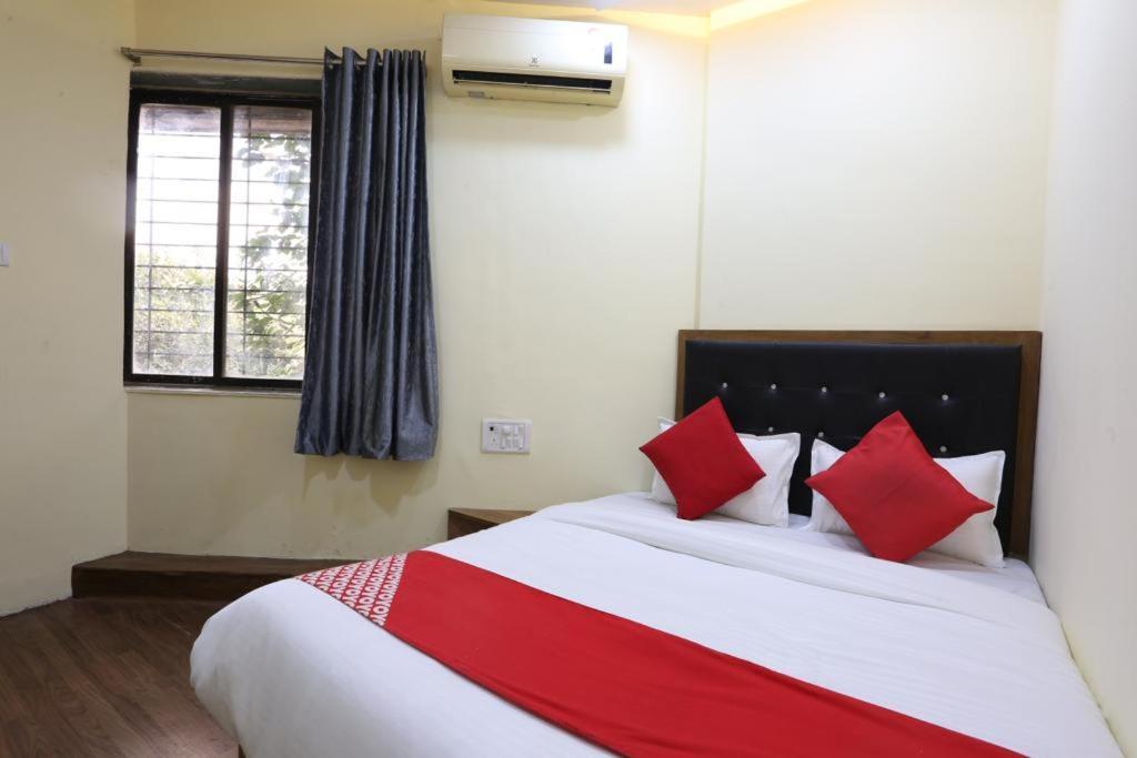 Hotel Indigo Inn Mumbai Dış mekan fotoğraf